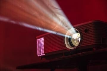 cine-pelicula-proyector