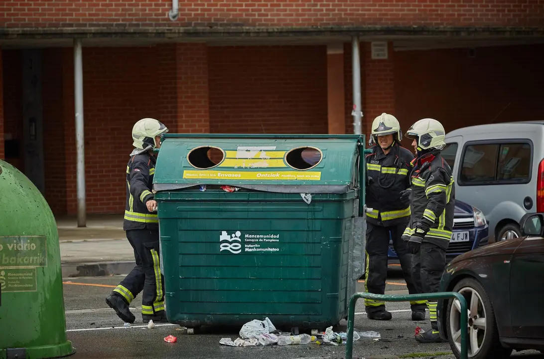 Disturbios en el barrio de la Rochapea por el desalojo del gaztetxe ubicado en el mismo barrio.