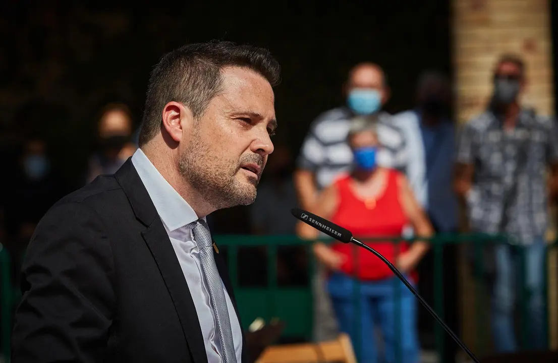 Inauguraci&oacute;n de la escultura 'El abrazo de Tudela' en la capital ribera. 
