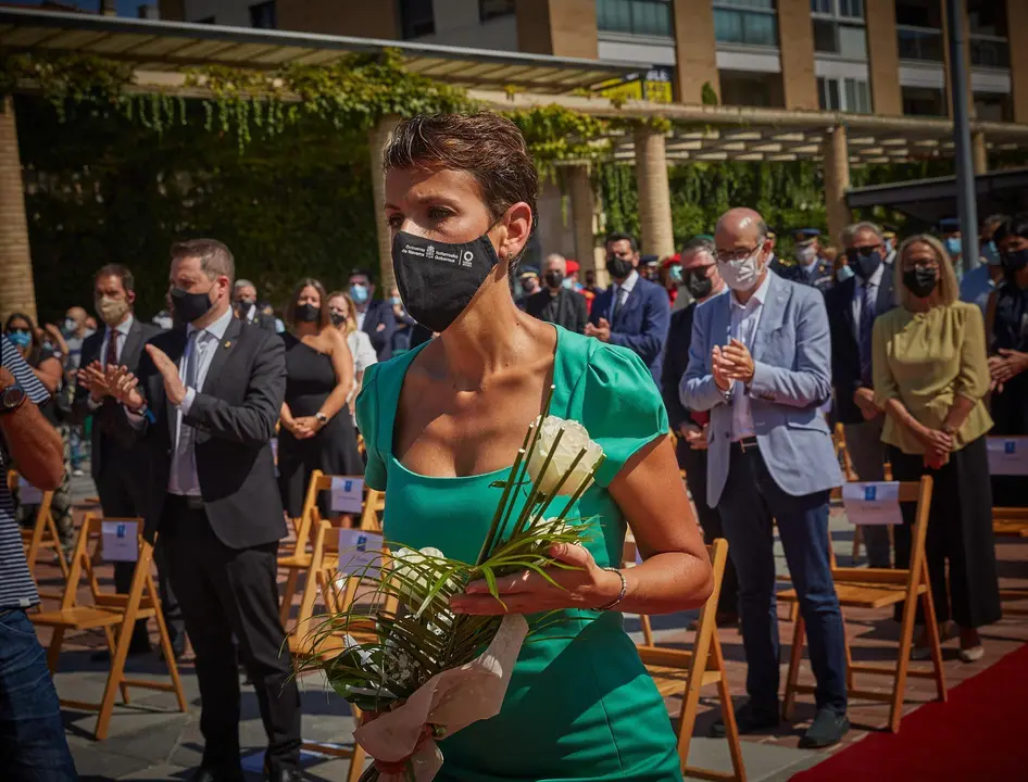 Inauguraci&oacute;n de la escultura 'El abrazo de Tudela' en la capital ribera. 
