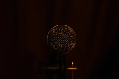 microphone-3189726_1920