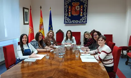 Reuni&oacute;n Inspecci&oacute;n y SSB.
Cedida