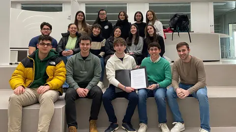 Foto de los miembros de la asociaci&oacute;n INNOVA Navarra.
Cedida