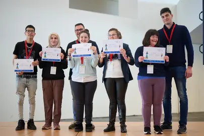 La consejera Fanlo acude a la feria cient&iacute;fica &lsquo;Elhuyar Zientzia Azoka│Navarra Tecnociencia&rsquo; celebrada en Baluarte. 
Imagen de Miguel Oses, Gobierno de Navarra