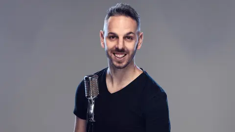El c&oacute;mico David Cepo anuncia un segundo pase de su show 'No cruces los brazos' el 22 de marzo en Baluarte. Cedida