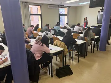 Ex&aacute;menes en la UNED de Tudela.
UNED