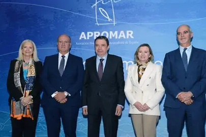 Foto de familia del acto.
POOL MONCLOA