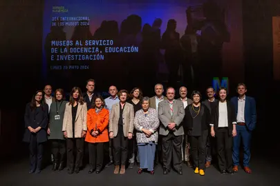 Docentes e investigadores de la Universidad de Navarra y profesionales del MUN que han intervenido en la jornada. COPY: Manuel Castells/ Museo Universidad de Navarra.