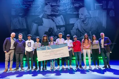 Alumnos del colegio Luis Amig&oacute;, que result&oacute; premiado en la &uacute;ltima edici&oacute;n del #LabMeCrazy! en el apartado de promoci&oacute;n, educaci&oacute;n y divulgaci&oacute;n de la ciencia. Cedida
