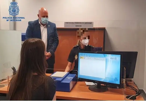 Presentaci&oacute;n DNI 4.0 en Navarra