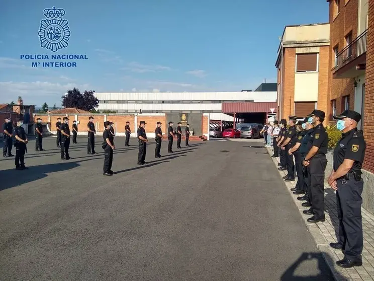 Presentación POLICÍA NACIONAL