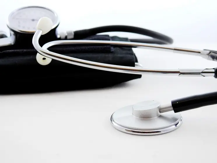 stethoscope-1584223_1920 (1)