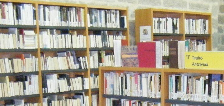 Biblioteca.
Archivo