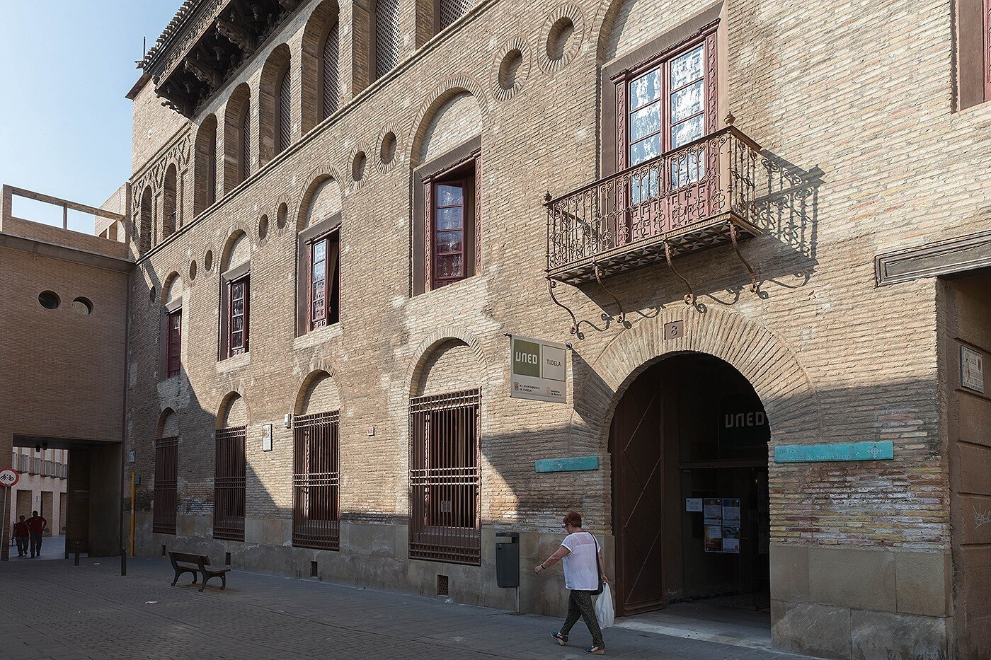 A: BLANCA ALDANONDO
F: 29/06/2018
P:
L: TUDELA
T: CALLE MAGALLON. PALACIO DEL MARQUES DE SAN ADRIAN (UNED)